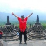 di puncak Borobudur