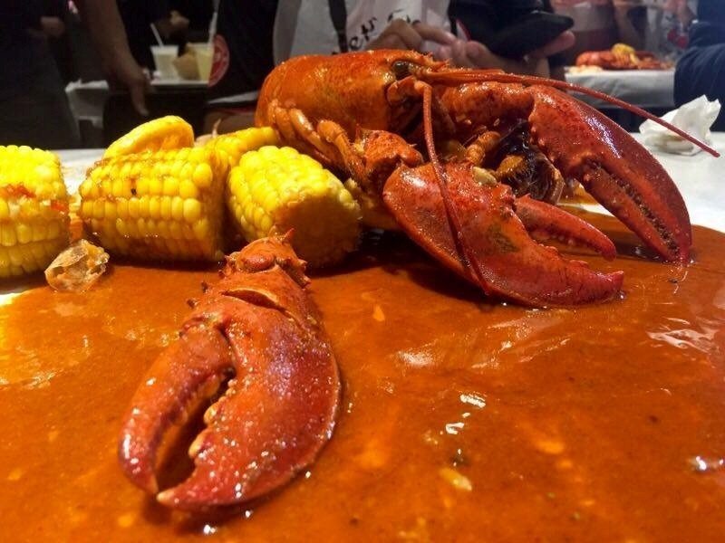 kenangan makan lobster di Crabhut Cyberjaya