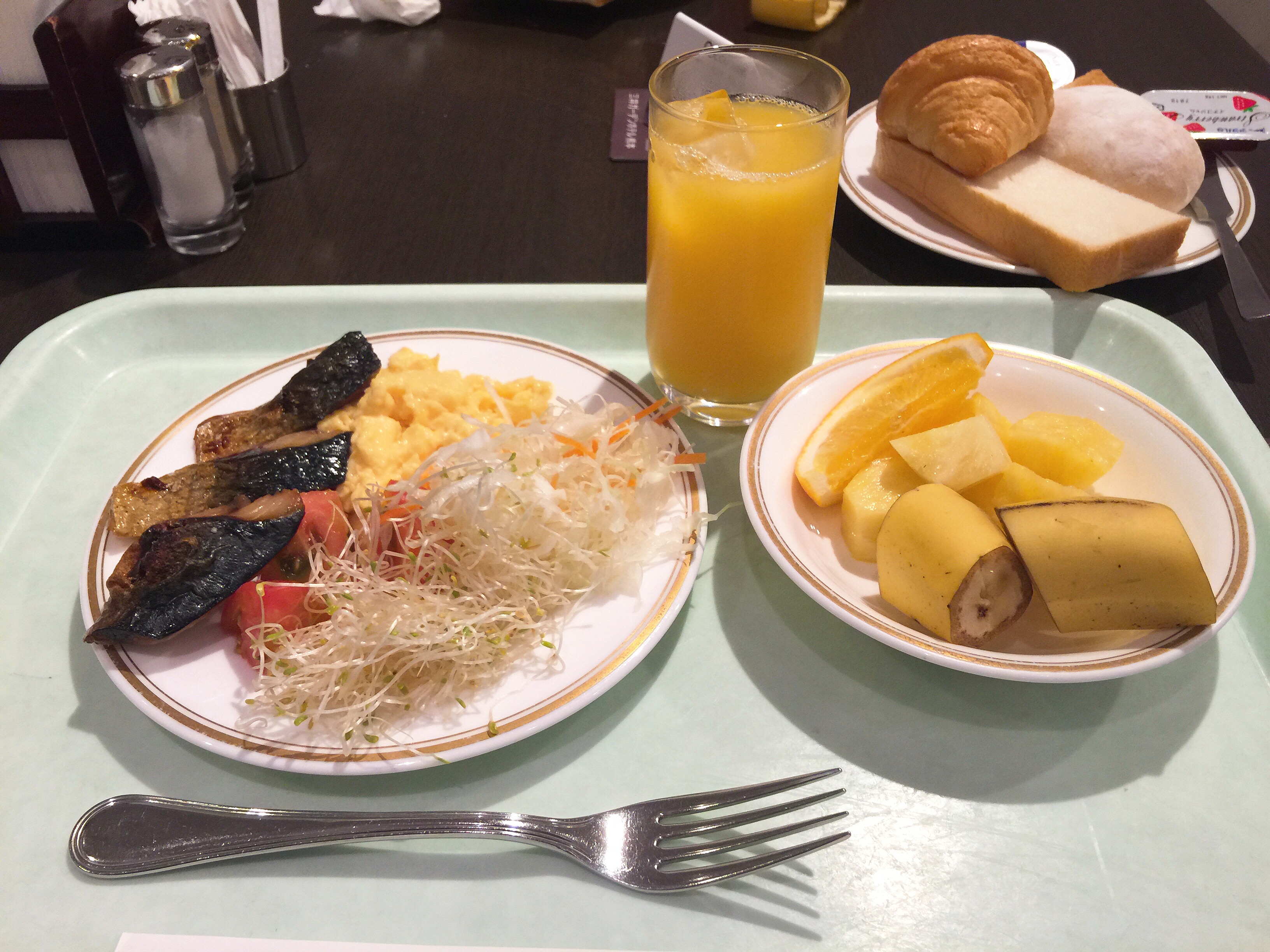 mitsui-garden-hotel-sarapan