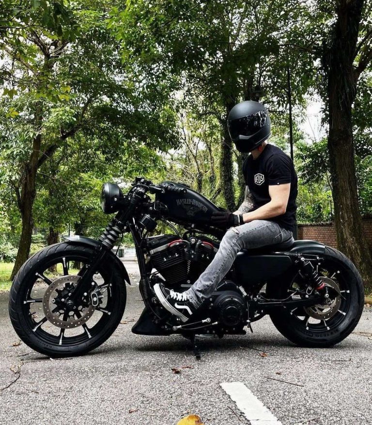Kelebihan motor cruiser - tempat duduk rendah
